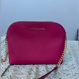 Micheal kors pink purse brand new